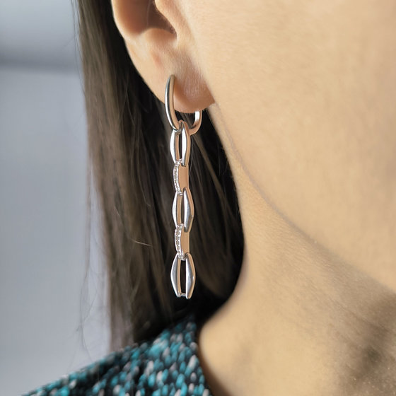 Silver earrings with cubic zirconia